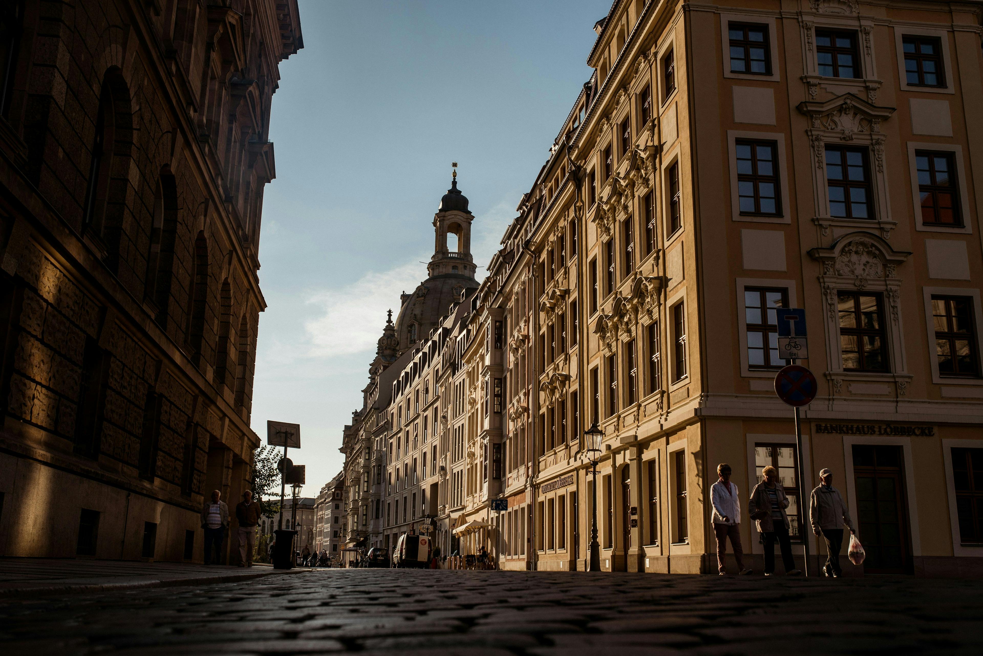 Dresdener Innenstadt bei Abenddämmerung